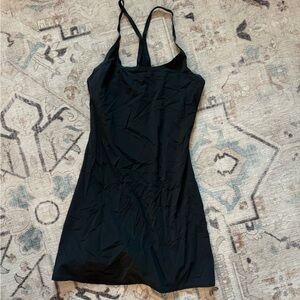 FIRST OUTDOOR VOICES DROP WORKOUT DRESS